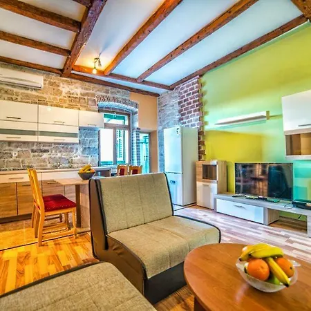 Apartmani Buje * Буйе