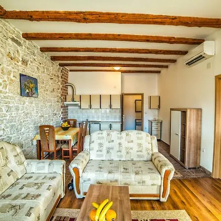 Apartmani Buje *